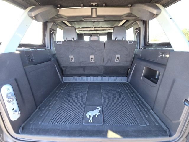Used 2022 Ford Bronco Wildtrak image 14
