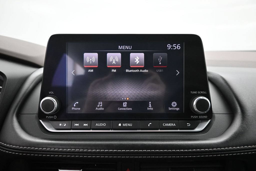 Used 2023 Nissan Rogue S FWD image 14