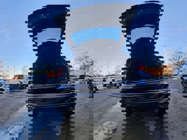 Used 2025 Audi Q3 2.0T Premium w/ Convenience Package image 34