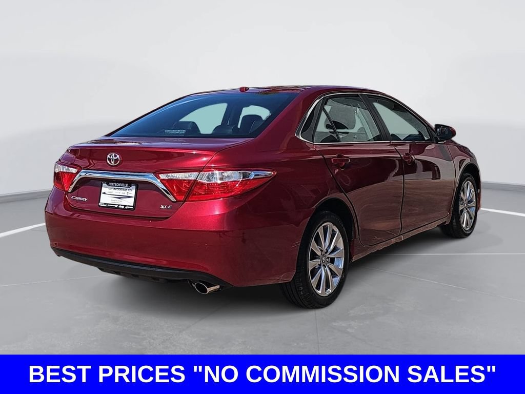 Used 2017 Toyota Camry XLE FWD video 3