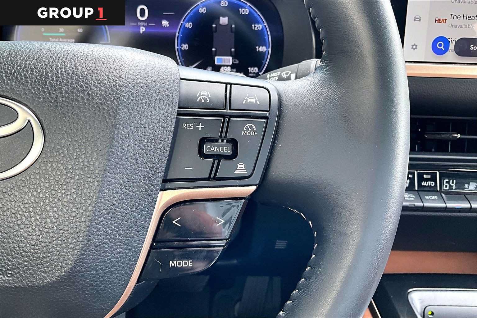 Certified 2025 Toyota Crown Signia AWD/4WD image 25