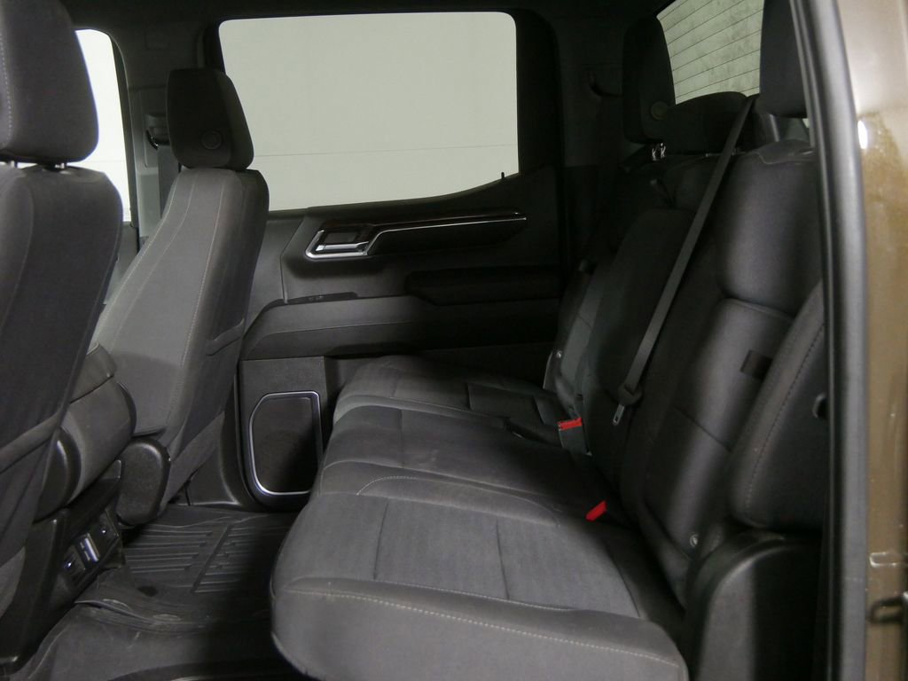 Used 2024 GMC Sierra 1500 Elevation AWD/4WD image 16