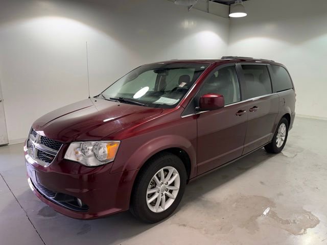 Used 2019 Dodge Grand Caravan SXT FWD image 3