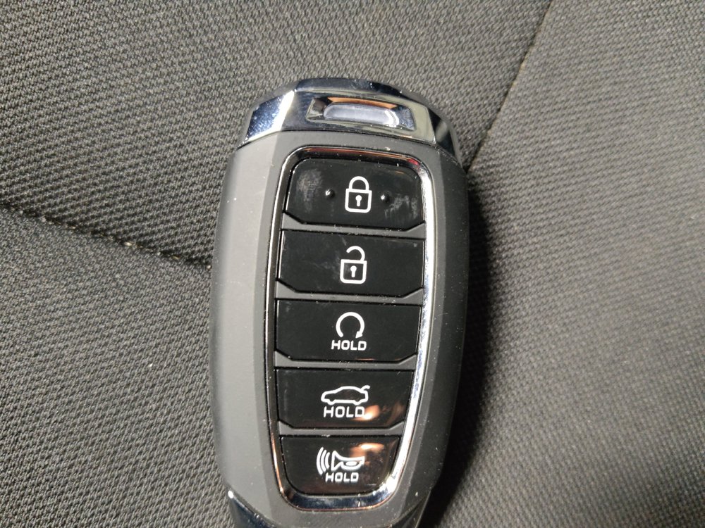 Used 2021 Hyundai Elantra SEL w/ Convenience + Premium Package FWD image 32