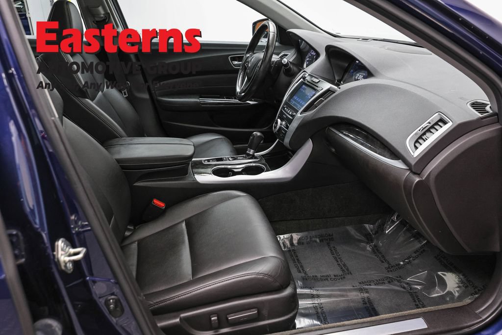 Used 2018 Acura TLX FWD image 22