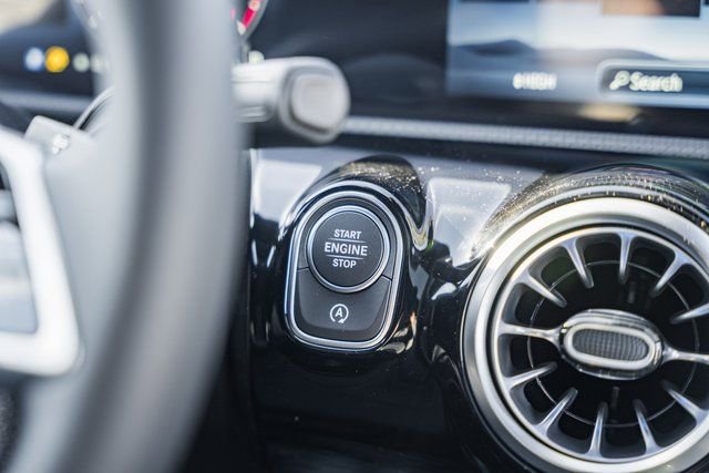 New 2025 Mercedes-Benz CLA 250 4MATIC image 25