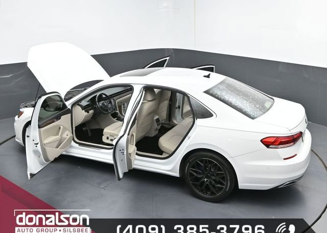 Used 2020 Volkswagen Passat 2.0T SEL image 26