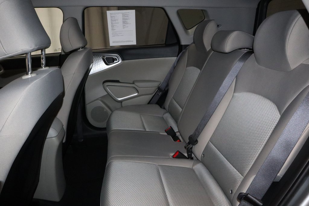 Used 2025 Kia Soul LX image 20