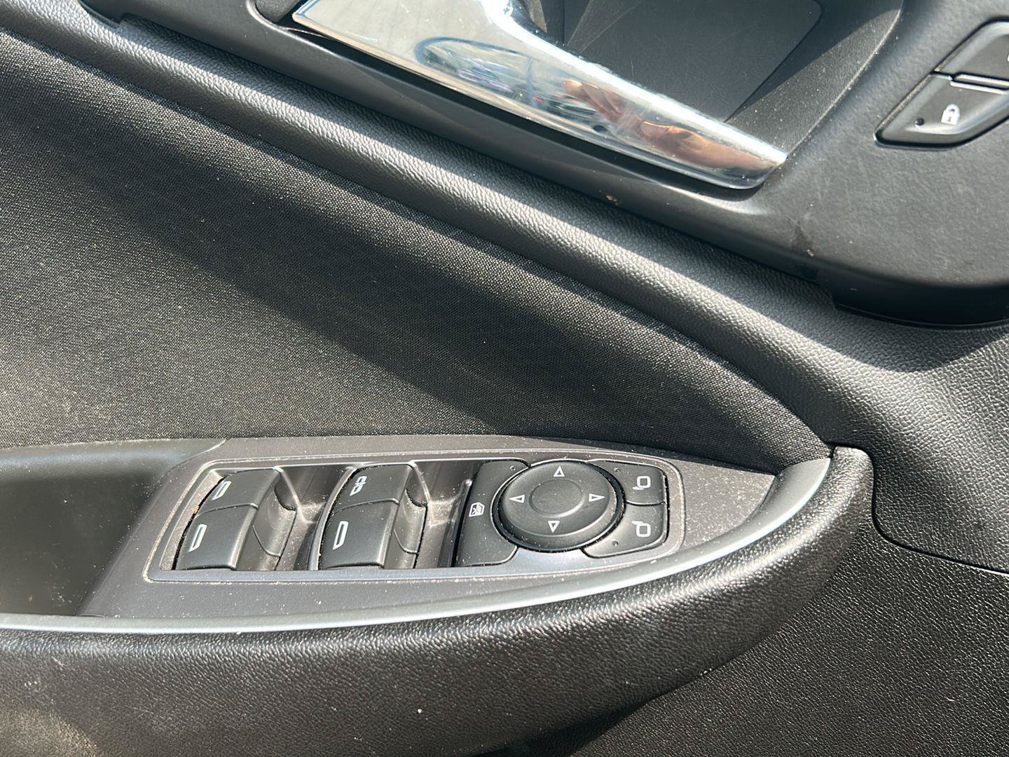 Used 2024 Chevrolet Malibu LT FWD image 14
