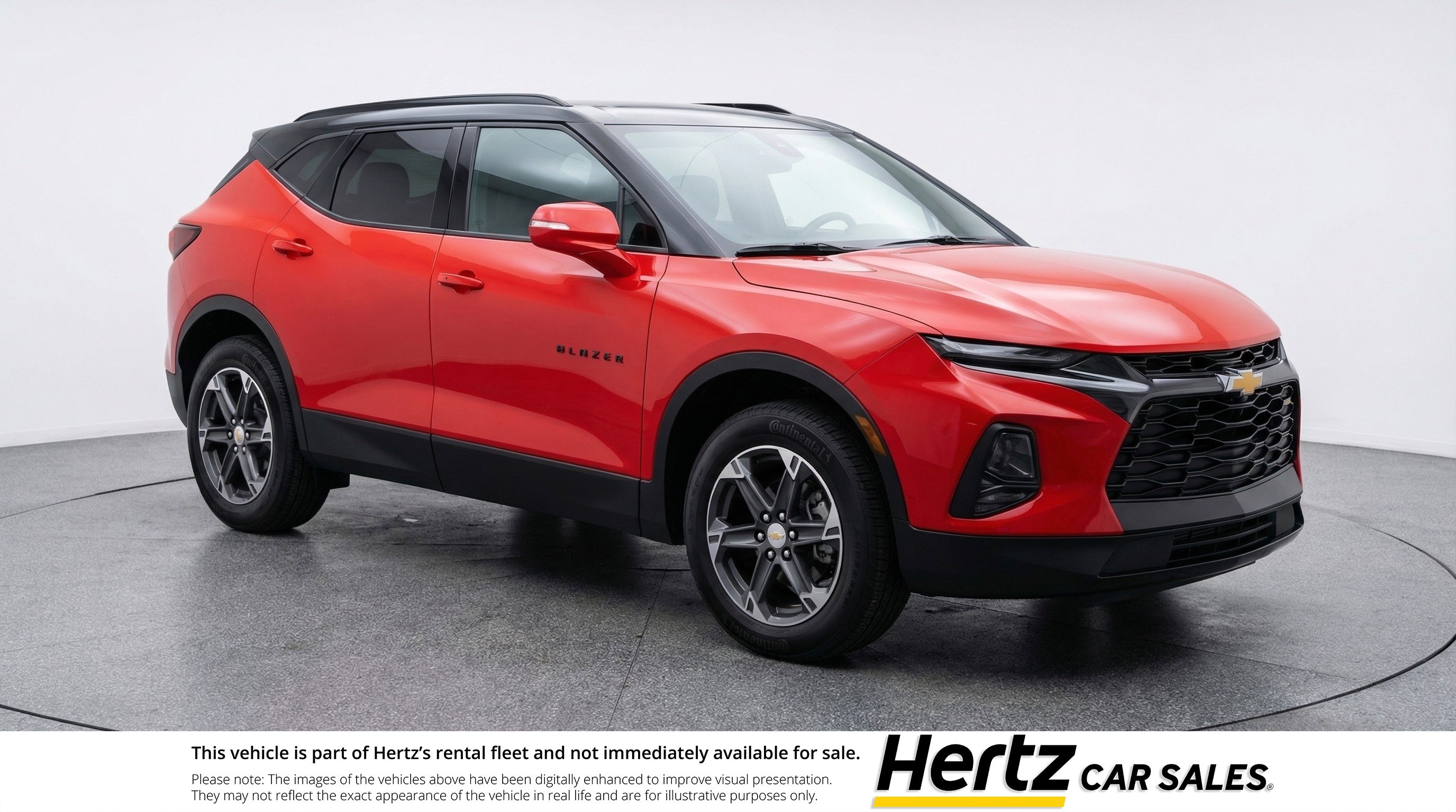 Used 2025 Chevrolet Blazer LT image 1