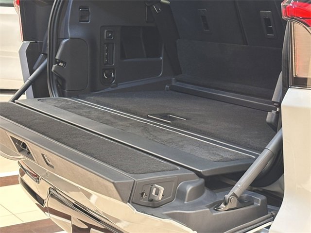 New 2025 Lincoln Navigator Black Label image 8