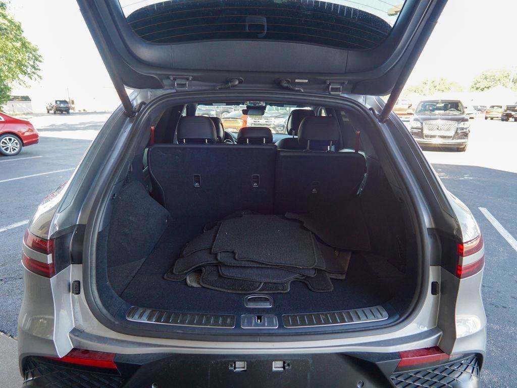 Used 2023 Genesis GV70 2.5T w/ Sport Prestige Package AWD/4WD image 10