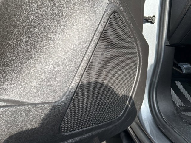 Used 2018 Chevrolet Colorado ZR2 image 12