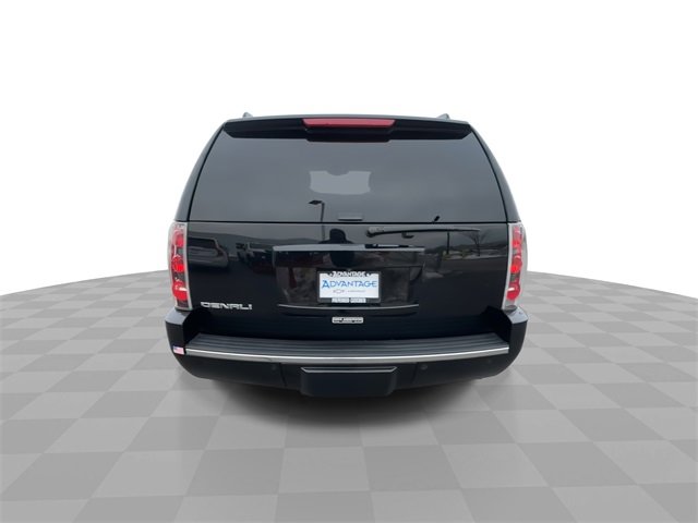 Used 2014 GMC Yukon Denali image 7