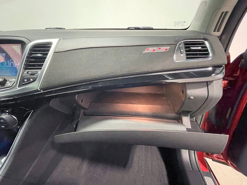 Used 2015 Chevrolet SS image 43