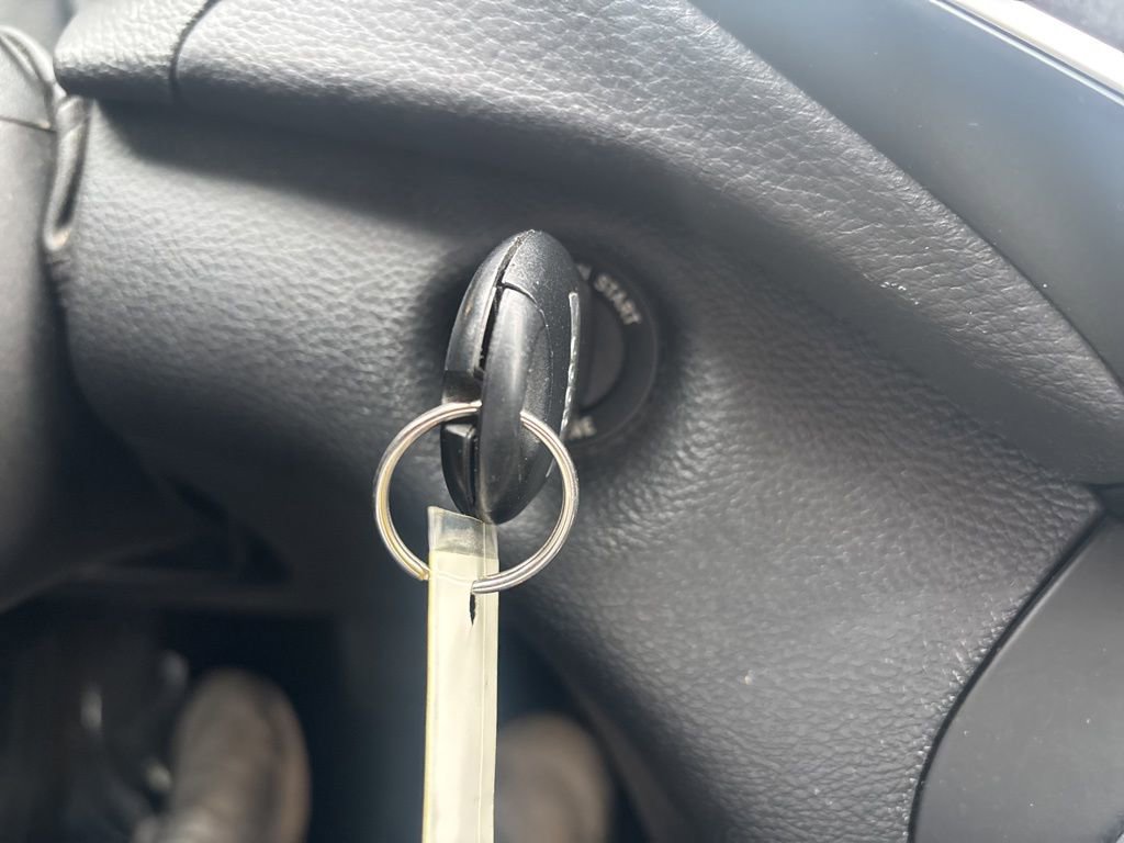 Used 2020 Jeep Cherokee Trailhawk w/ Cold Weather Group image 24