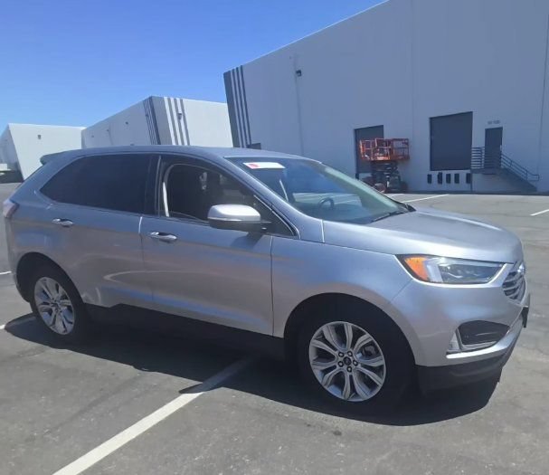 Used 2022 Ford Edge Titanium w/ Equipment Group 301A AWD/4WD image 5