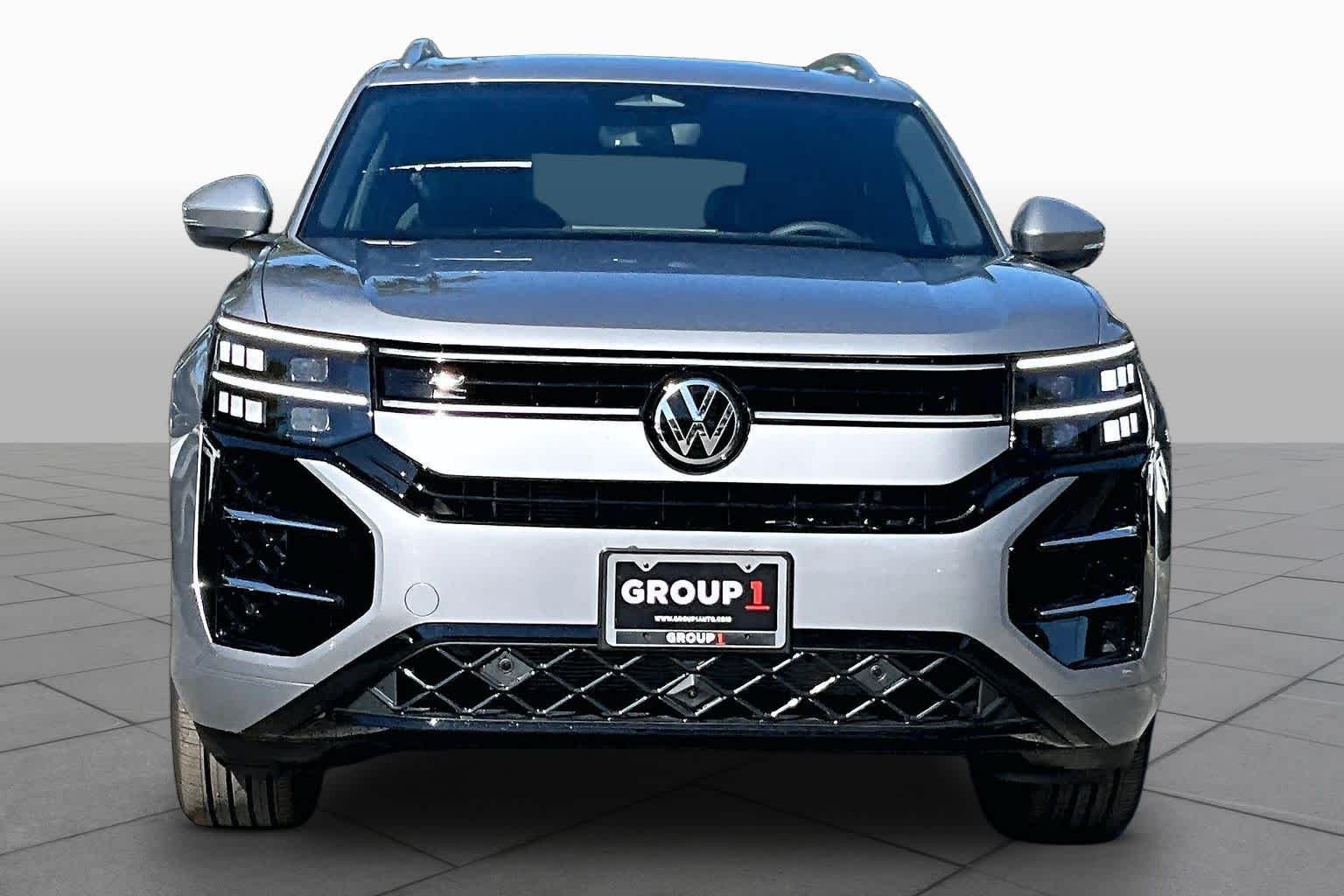 New 2027 Volkswagen Atlas SEL Premium R-Line AWD/4WD image 3