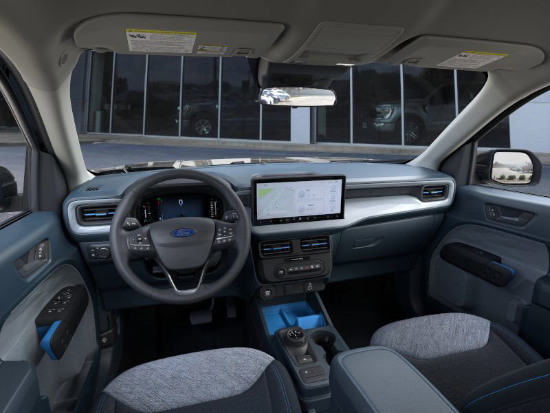 New 2025 Ford Maverick XLT image 9