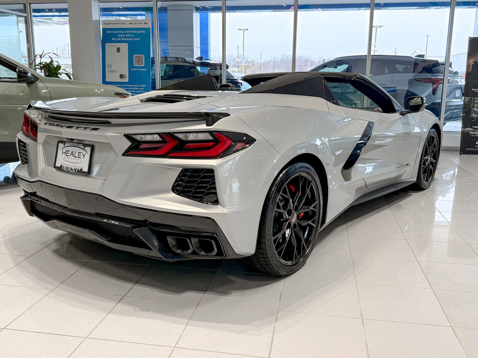 Used 2023 Chevrolet Corvette Stingray Premium Conv image 12