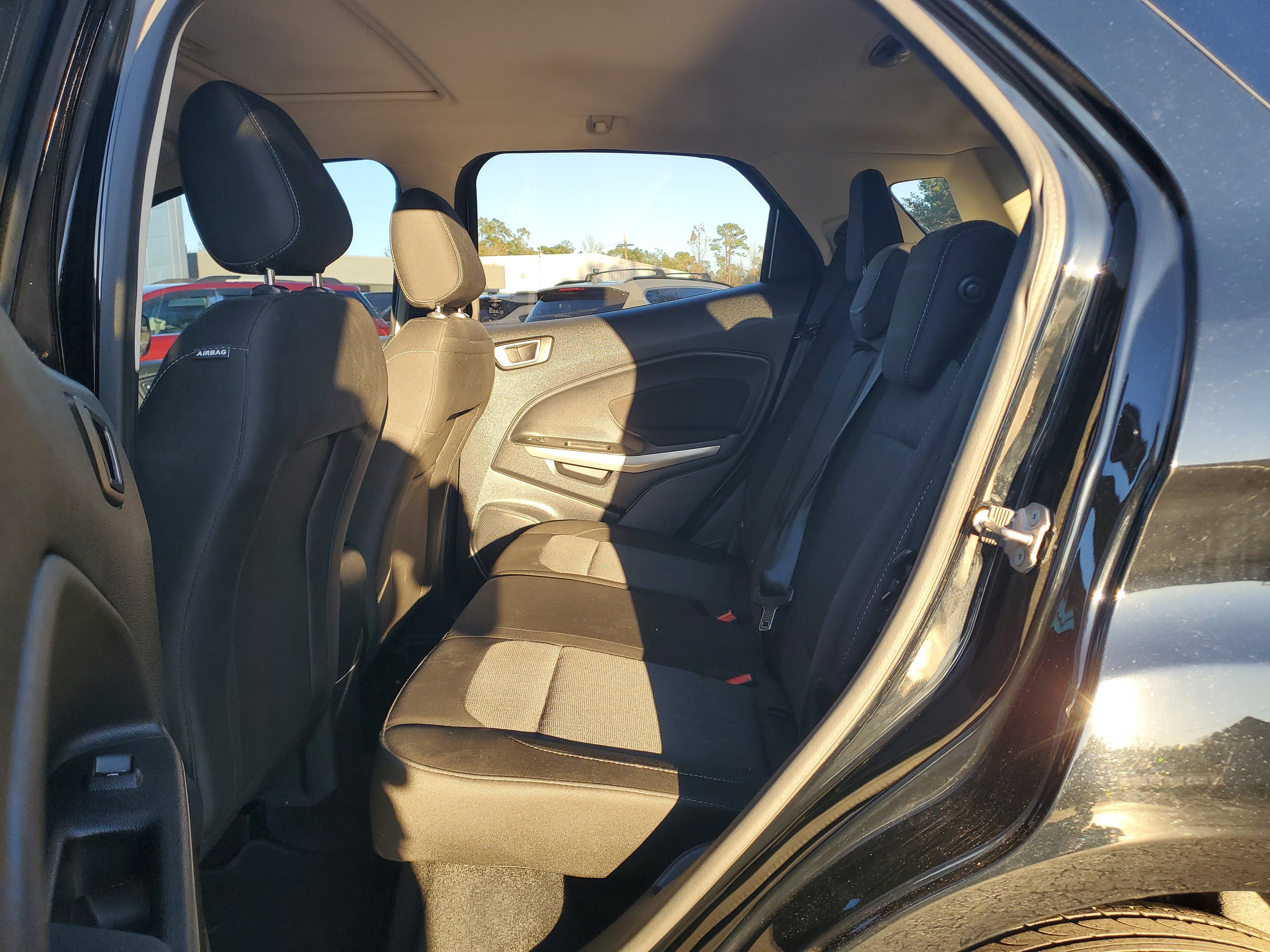 Used 2022 Ford EcoSport SE image 23