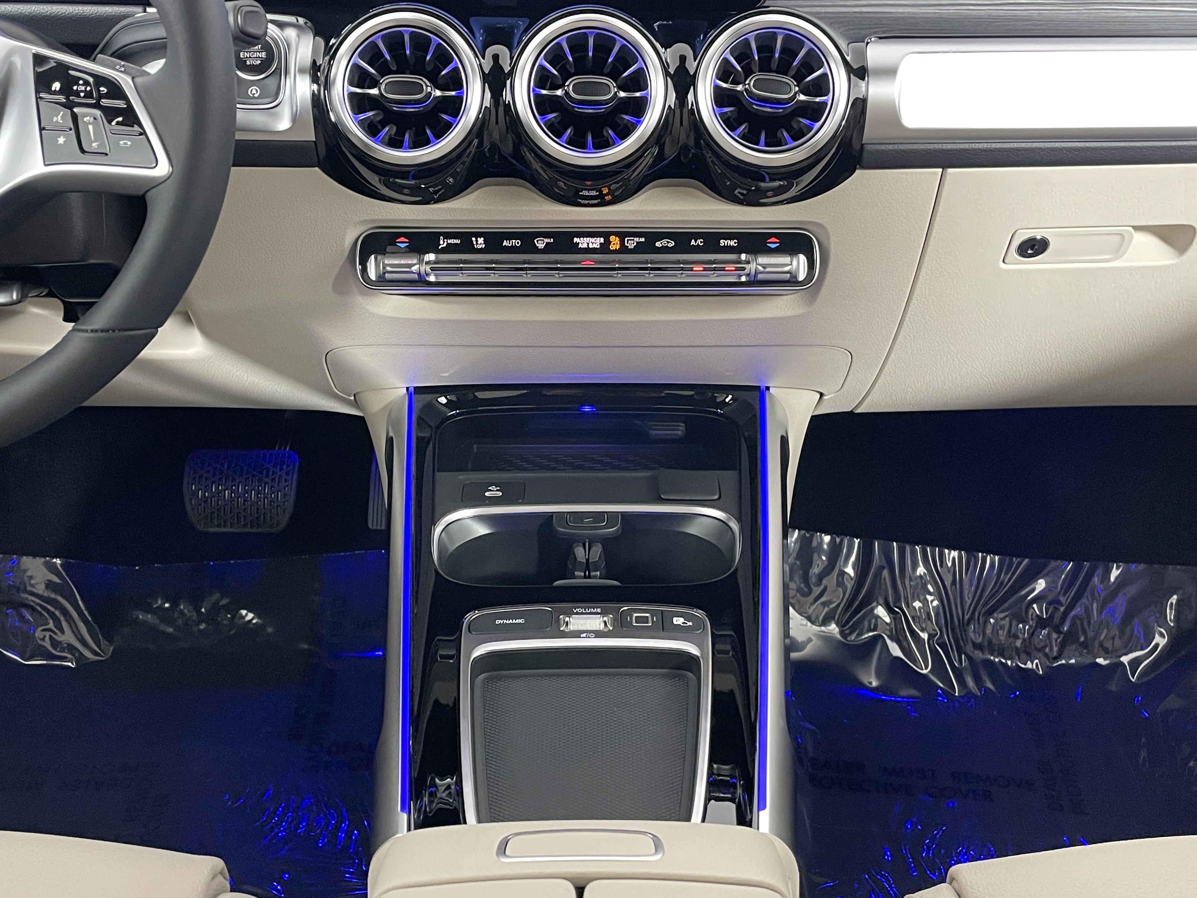 New 2026 Mercedes-Benz GLB 250 image 18