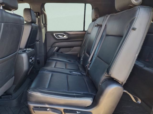 Used 2023 Chevrolet Suburban LS image 27