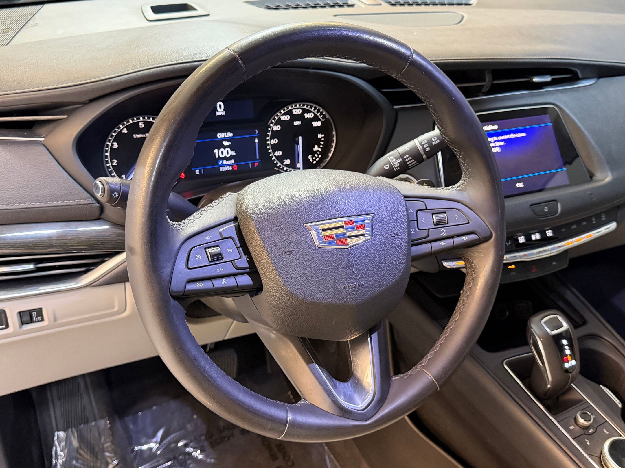 Used 2019 Cadillac XT4 Premium Luxury w/ Driver Awareness Package FWD image 4