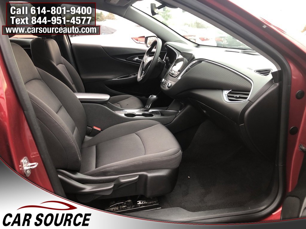 Used 2019 Chevrolet Malibu LT image 17
