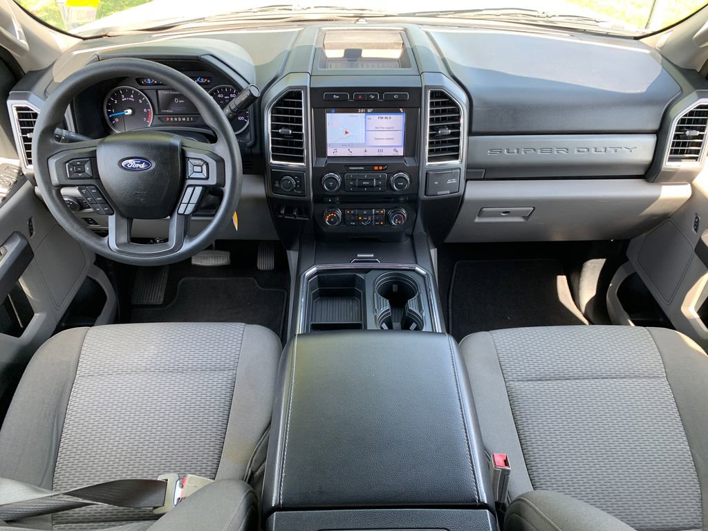 Used 2018 Ford F250 XLT w/ XLT Premium Package AWD/4WD image 16