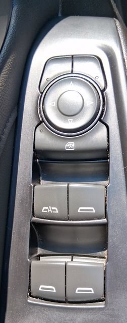 Used 2023 Chevrolet Traverse LT w/ LPO, Floor Liner Package AWD/4WD image 10