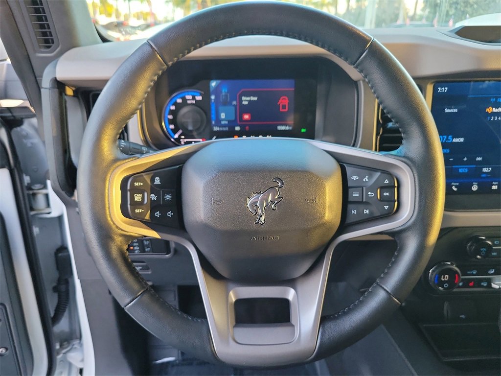 Used 2024 Ford Bronco Wildtrak image 17