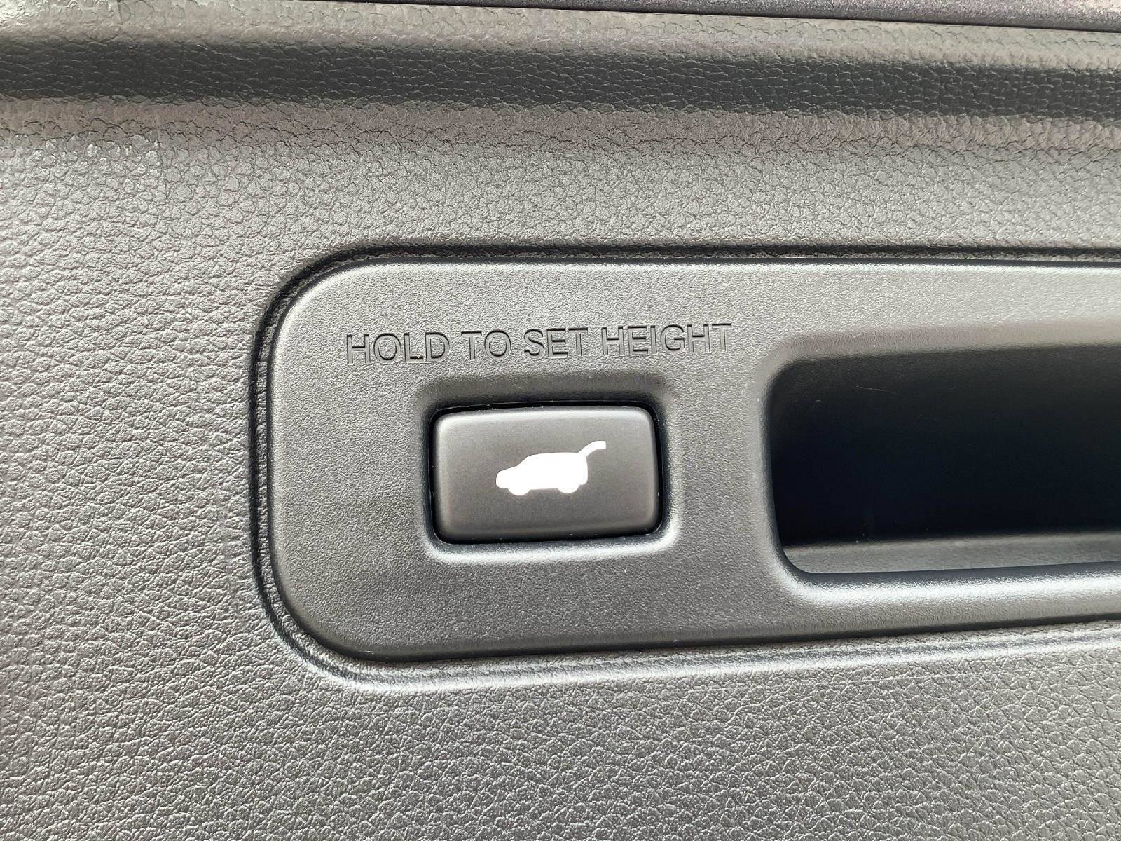 Certified 2023 Honda Pilot EX-L image 49