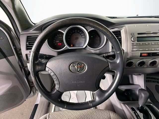 Used 2009 Toyota Tacoma 4x4 Double Cab w/ SR5 Pkg #2 image 11