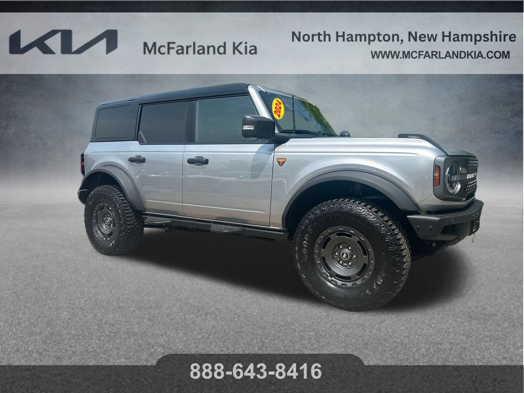 Used 2024 Ford Bronco Badlands AWD/4WD image 12