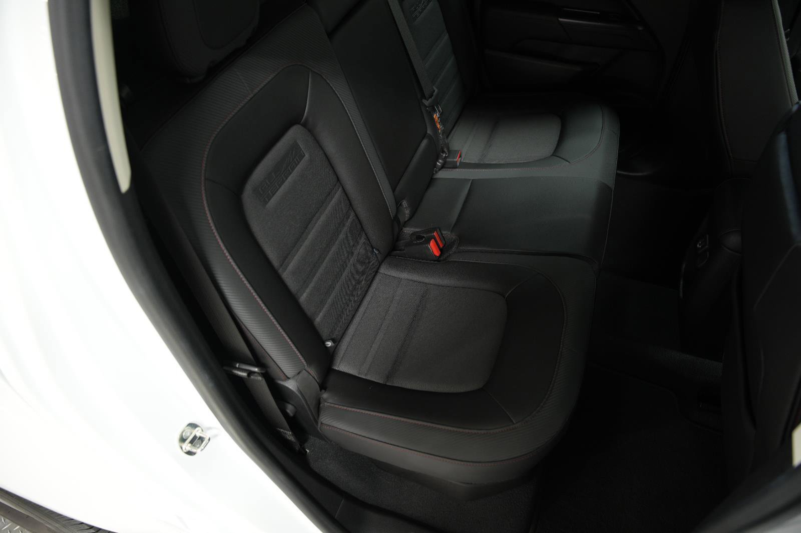 Used 2019 GMC Canyon All Terrain w/ Trailering Package AWD/4WD image 17