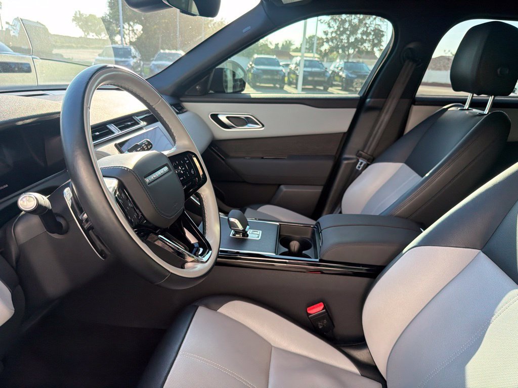 Certified 2024 Land Rover Range Rover Velar Dynamic SE AWD/4WD image 8