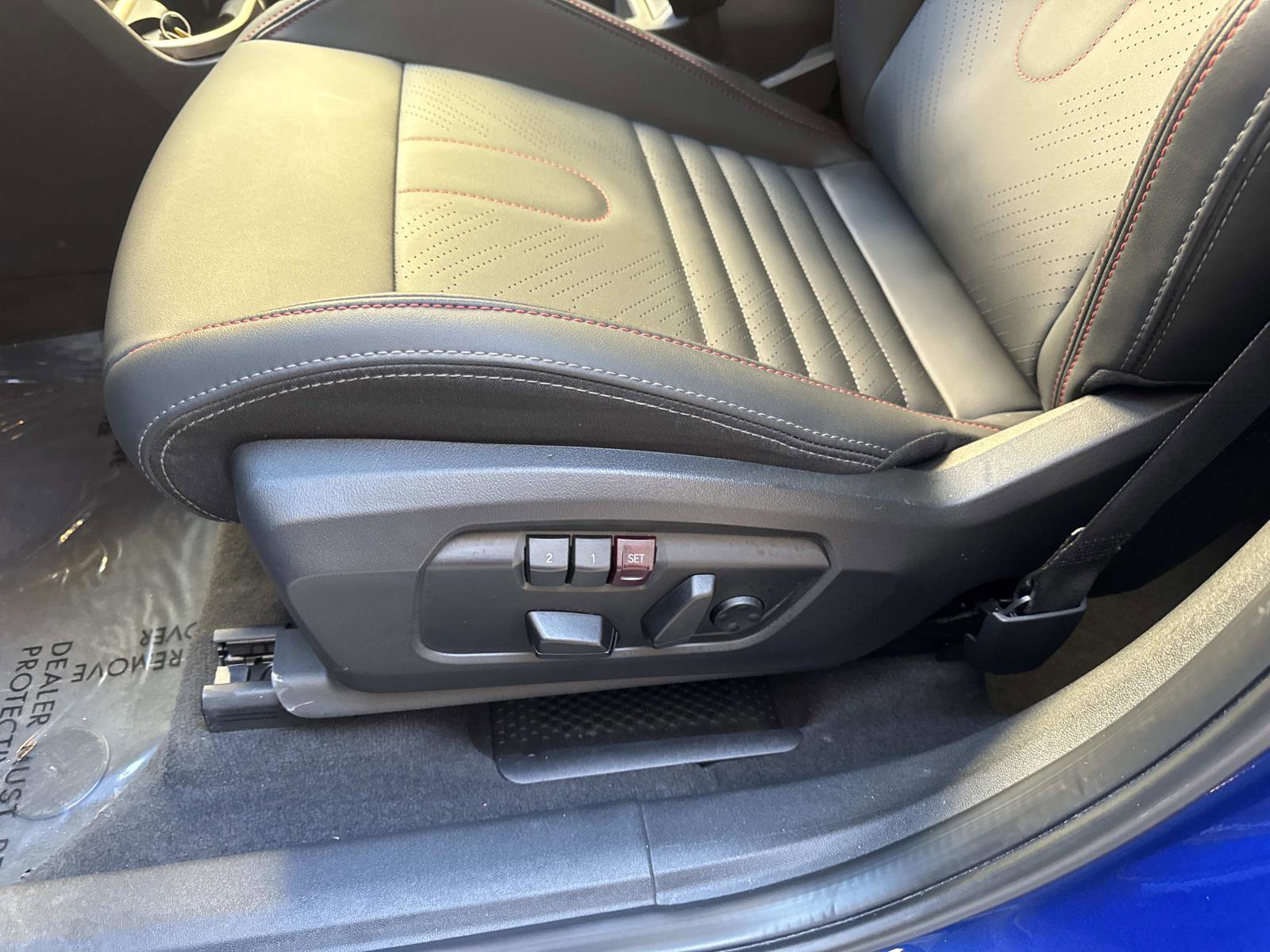 Used 2025 MINI Cooper Countryman John Cooper Works w/ Comfort Package Max image 19