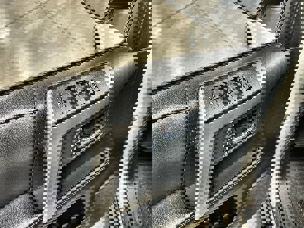 Used 2021 Toyota 4Runner SR5 Premium image 14