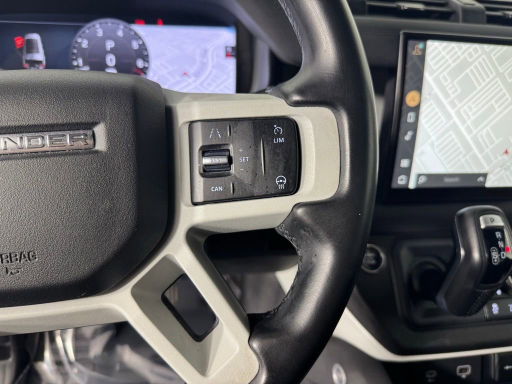 Used 2023 Land Rover Defender 130 S image 15
