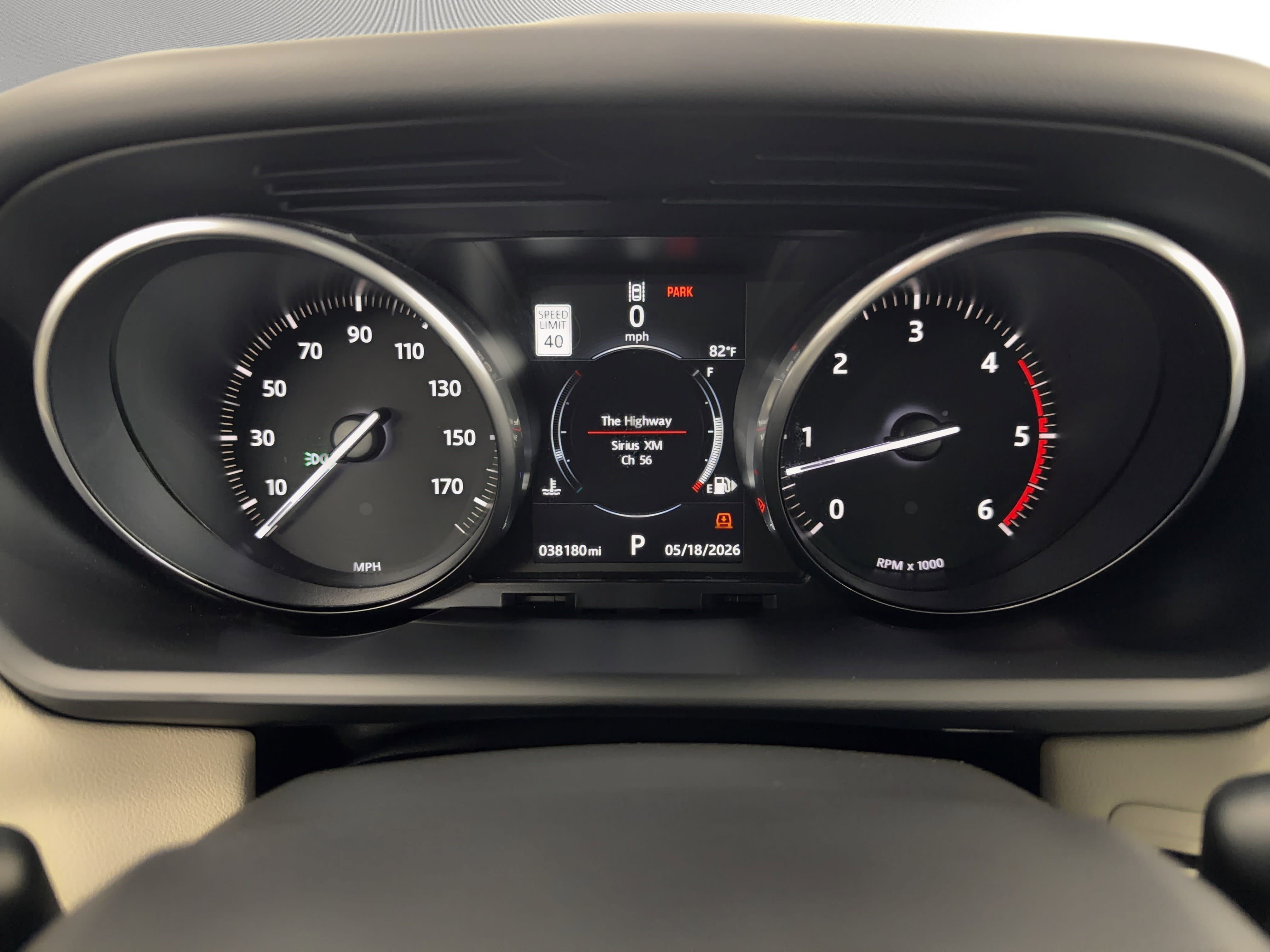 Used 2017 Land Rover Range Rover Sport HSE AWD/4WD image 26