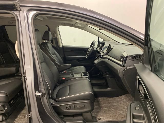 Used 2025 Honda Odyssey Touring image 25