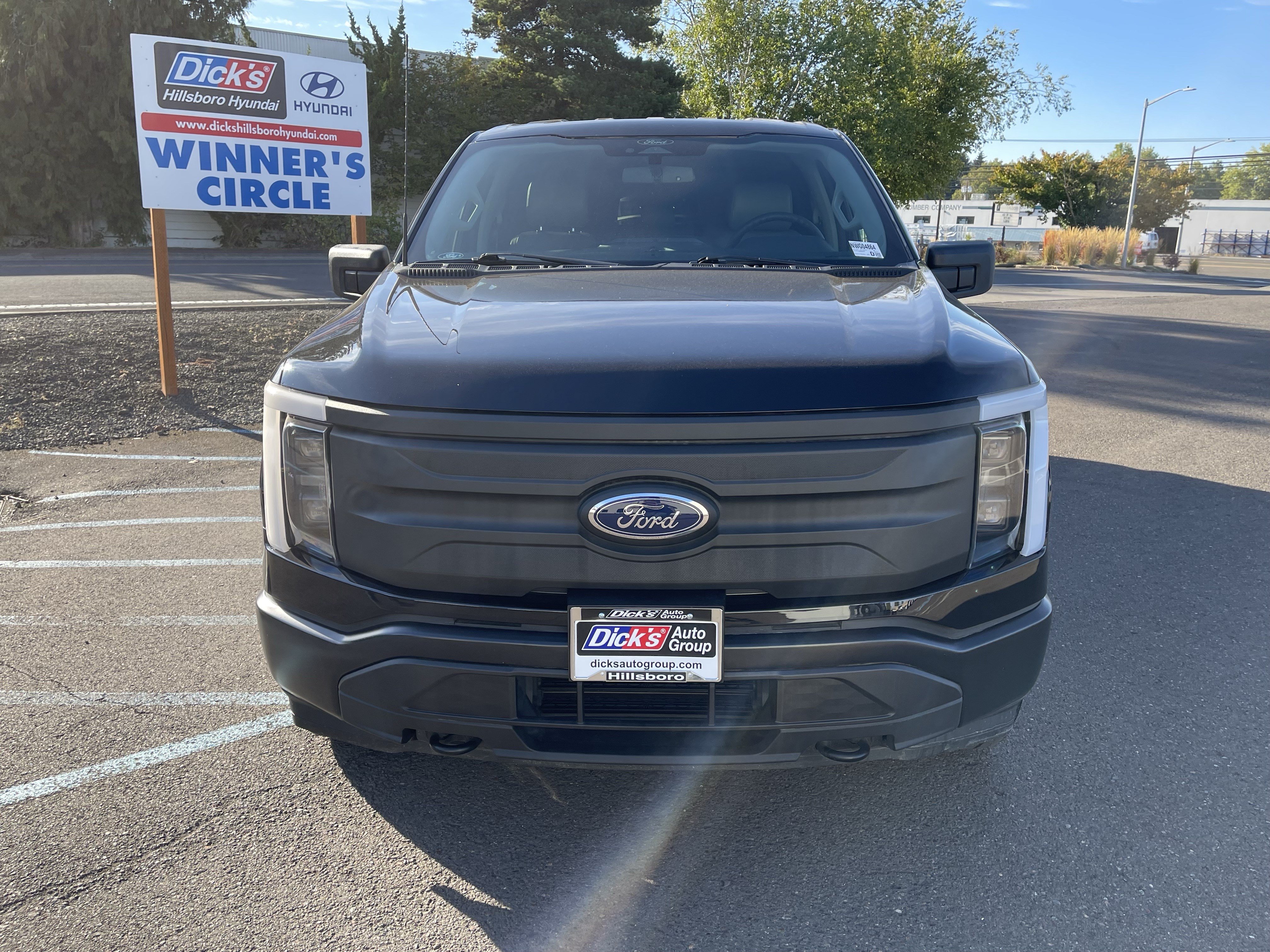 Used 2022 Ford F150 Lightning Pro AWD/4WD image 9