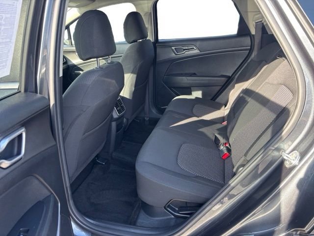 Certified 2023 Kia Sportage LX image 12