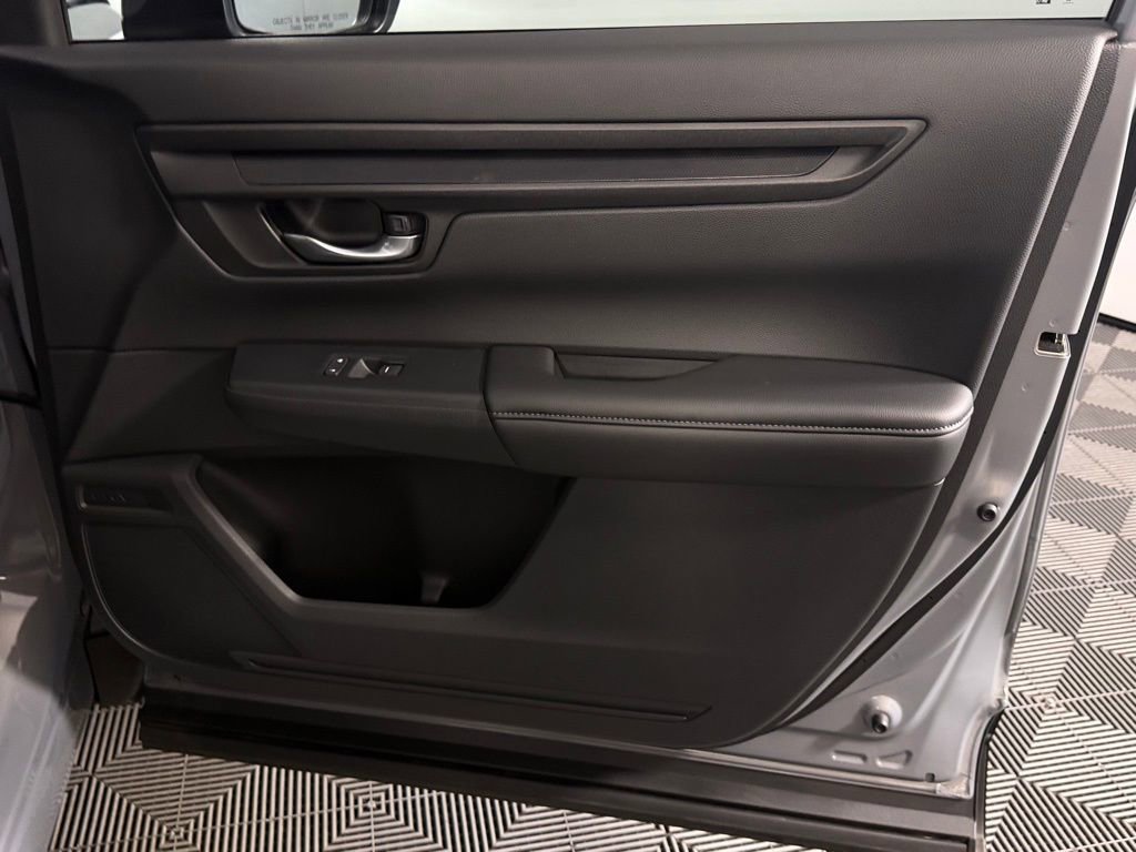 Used 2026 Honda CR-V LX image 29