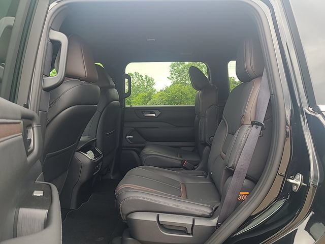 New 2026 Nissan Armada SL w/ Captain's Chari Seat Package AWD/4WD image 23