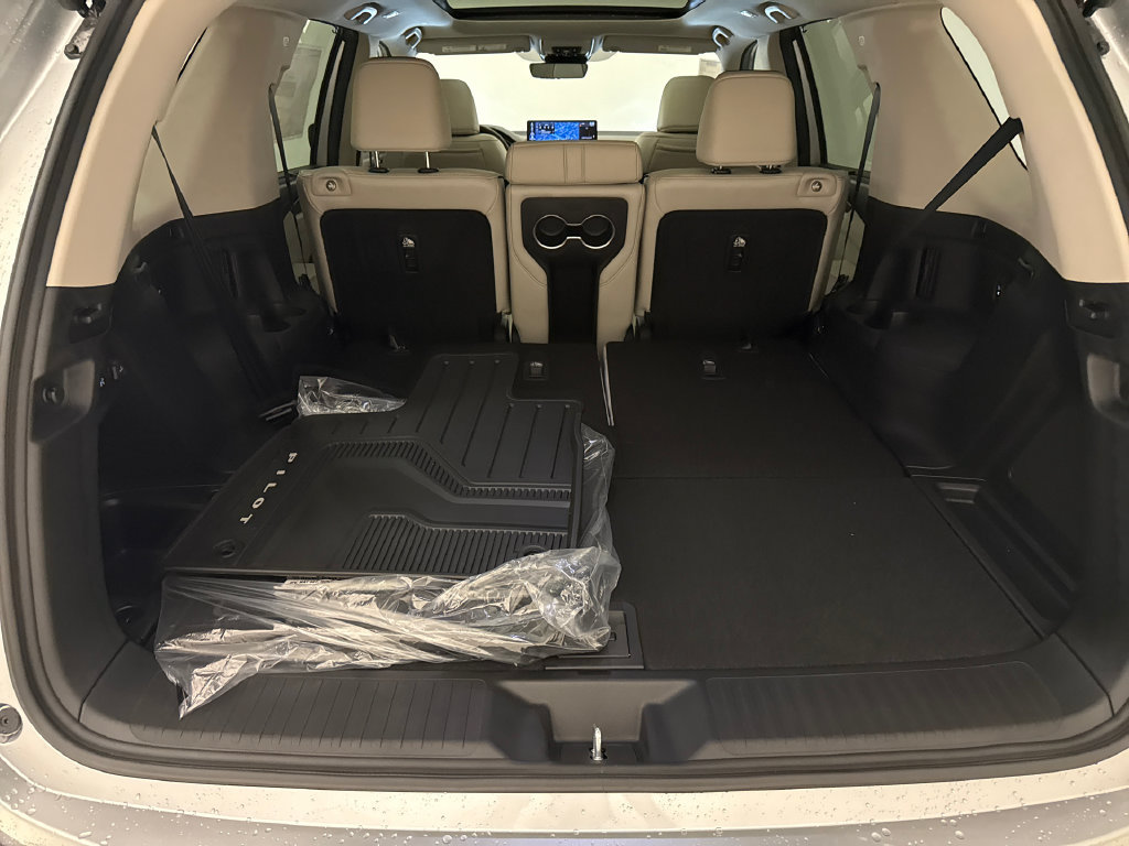 New 2026 Honda Pilot Elite image 11