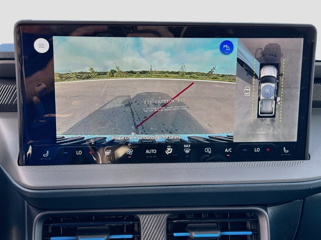 New 2026 Ford Maverick Lobo AWD/4WD image 14