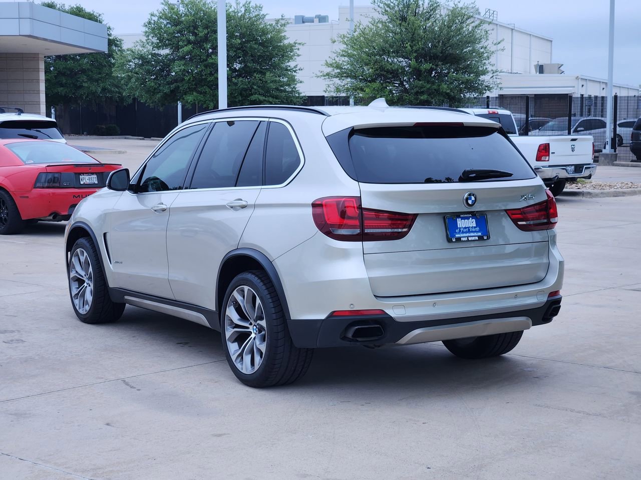 Used 2015 BMW X5 xDrive50i AWD/4WD image 7