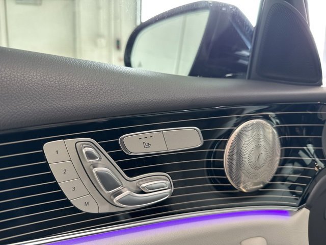 Used 2022 Mercedes-Benz E 350 4MATIC Sedan w/ AMG Line Exterior image 16